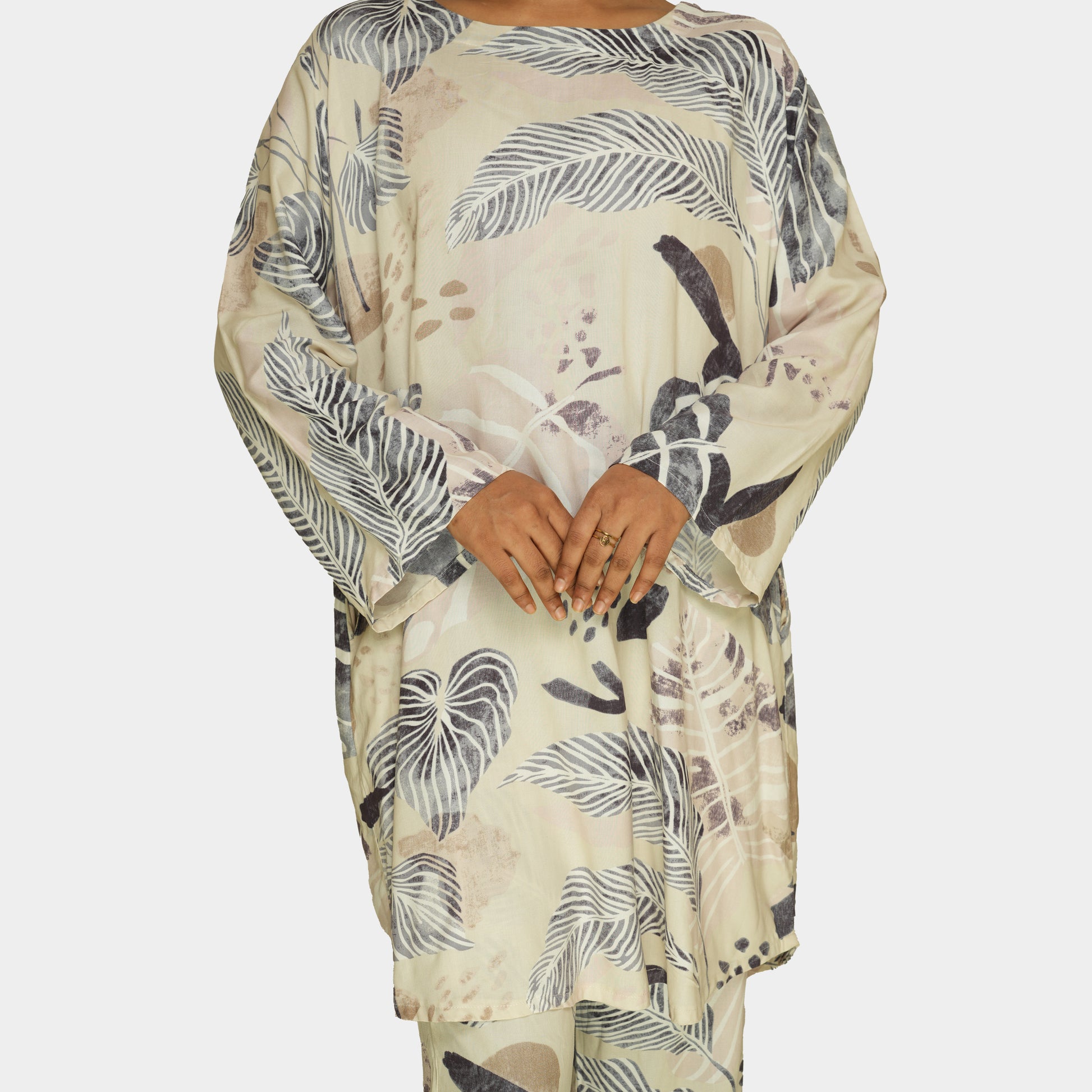 Premium Floral Print Two-Piece Set – Soft Rayon Fabric