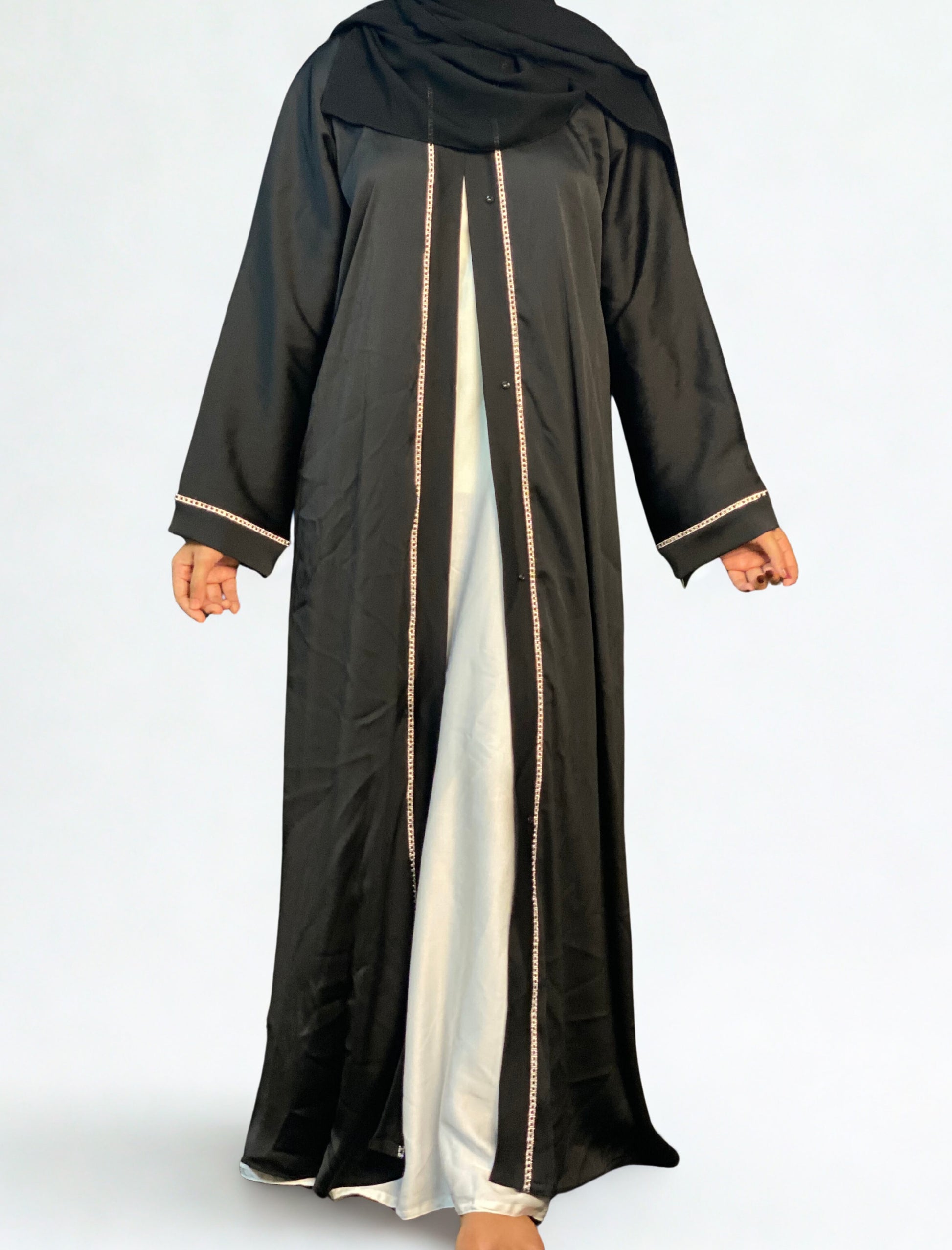 Lutfaz Premium Jafran Fabric Tiktok Abaya - Black & White
