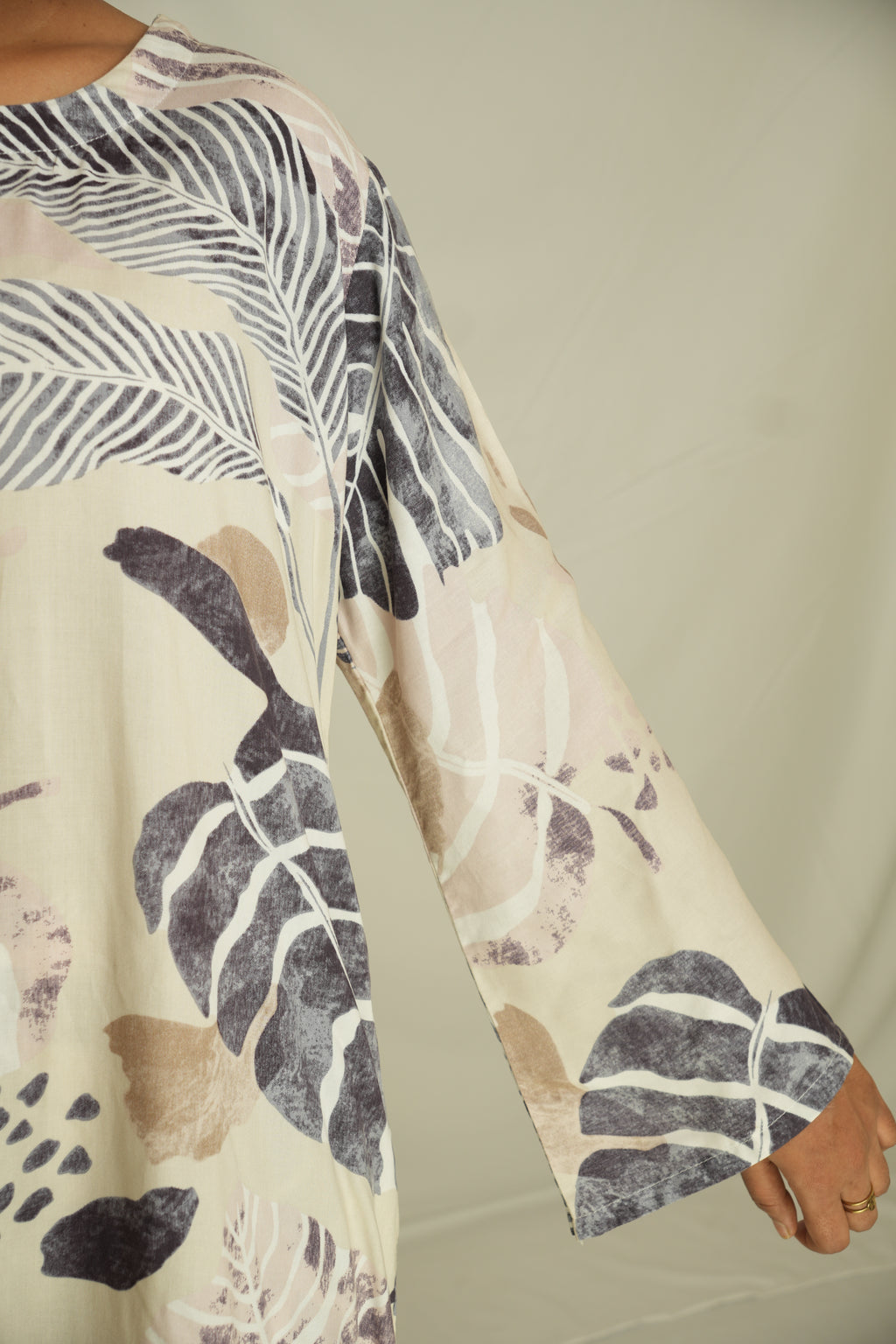 Premium Floral Print Two-Piece Set – Soft Rayon Fabric